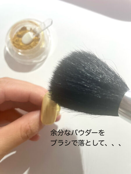 ミラーネイルのやり方は簡単！長持ちさせるコツとおすすめデザインもご紹介