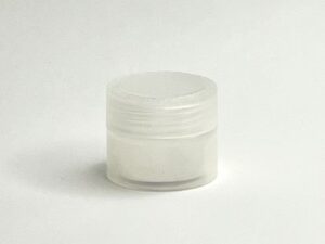 Melty 5g 乳白色容器